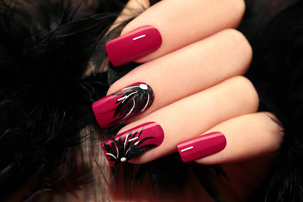 nails